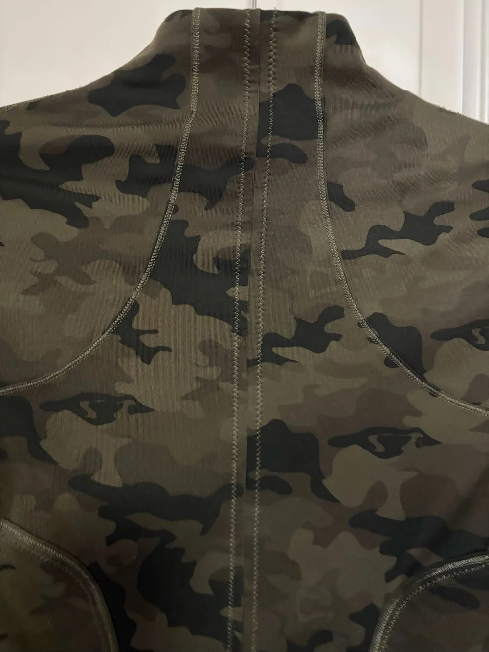 🍋lululemon Nulu Align Define 🍋Camouflage Full Activewear Zip Jacket🍋